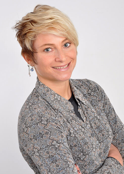 Julia W. -
